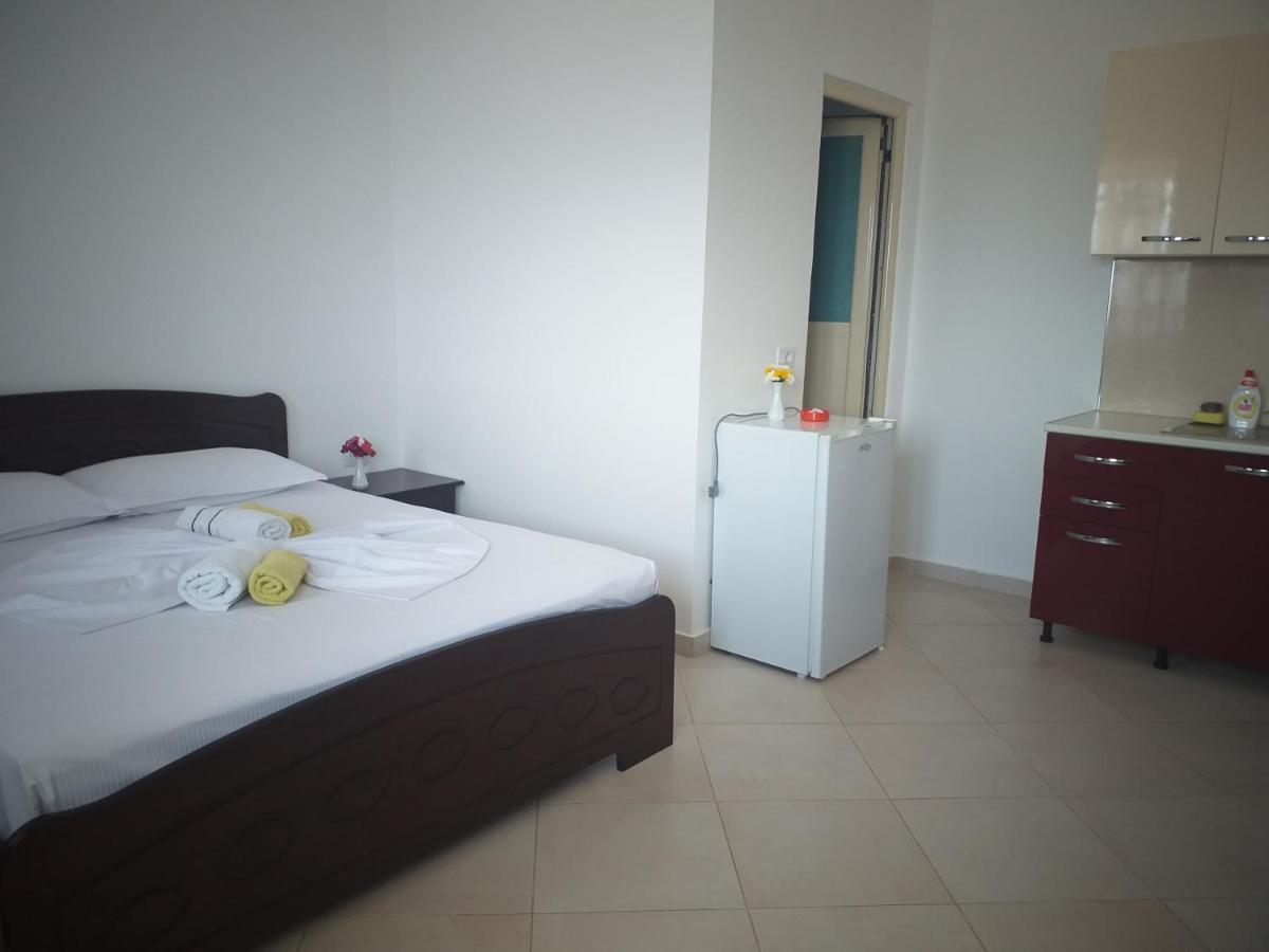 Grand Seaview Apartments Ksamil Exterior photo