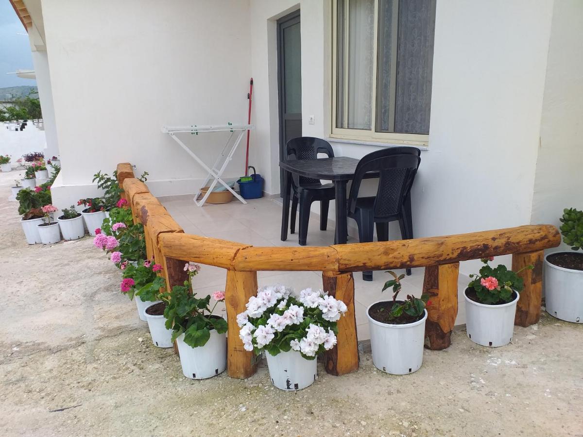 Grand Seaview Apartments Ksamil Exterior photo